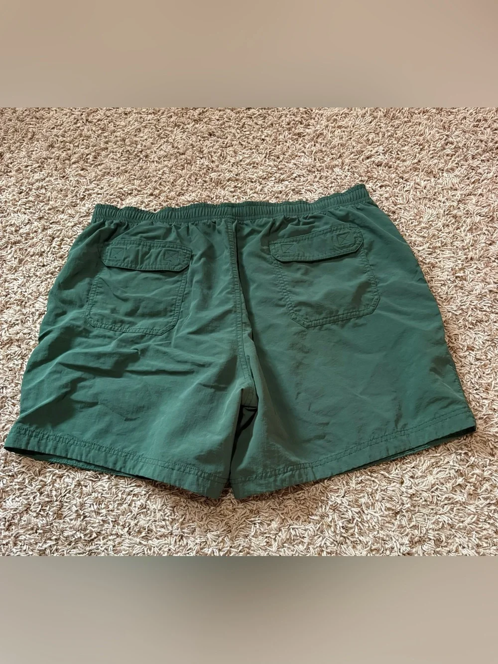 Duluth Trading Co Men's Nylon Shorts 6” inseam size XL set of 2